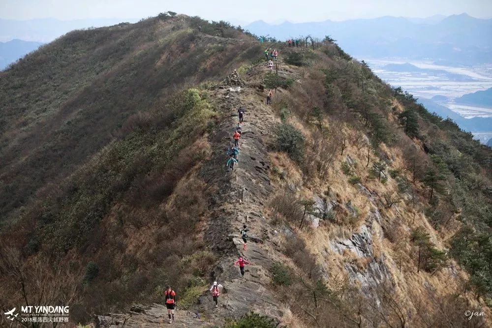 VOL.843 – 在路上